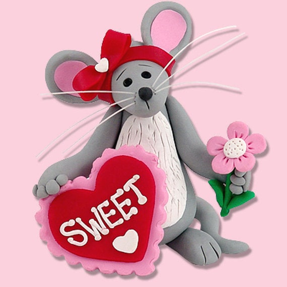 Valentine Mouse Sweetheart Figurine / Ornament Handmade Polymer Clay