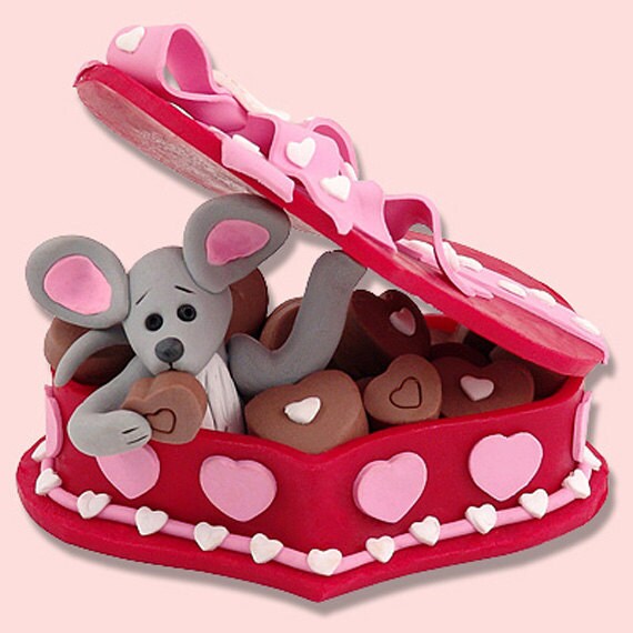 Valentine MOUSE in CANDY BOX Figurine Handmade Polymer Clay