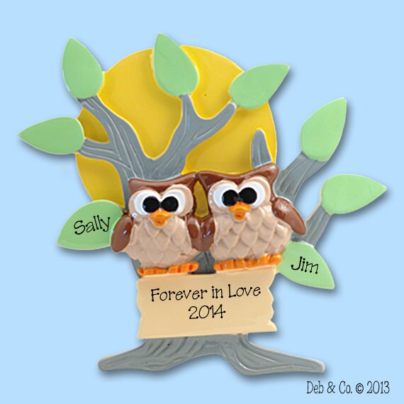 HOOT OWL Couples / Grandparents Hand Painted RESIN Personalized Christmas Ornament