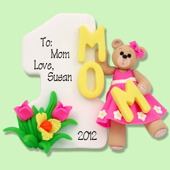 Mother's Day Gift, Personalized Number 1 MOM - Mother's Day Personalized Ornament, Handmade Polymer Clay, Personalized Gift for Mom