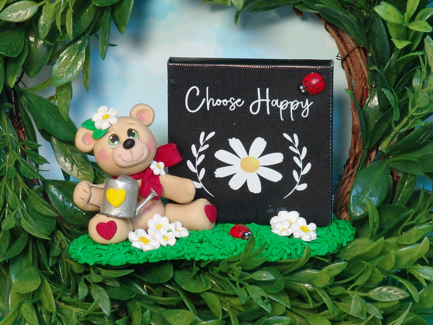 Happy Henry's Daisy Patch Collectible Bear with "Choose Happy" Canvas Plaque - Tiered Tray Decor