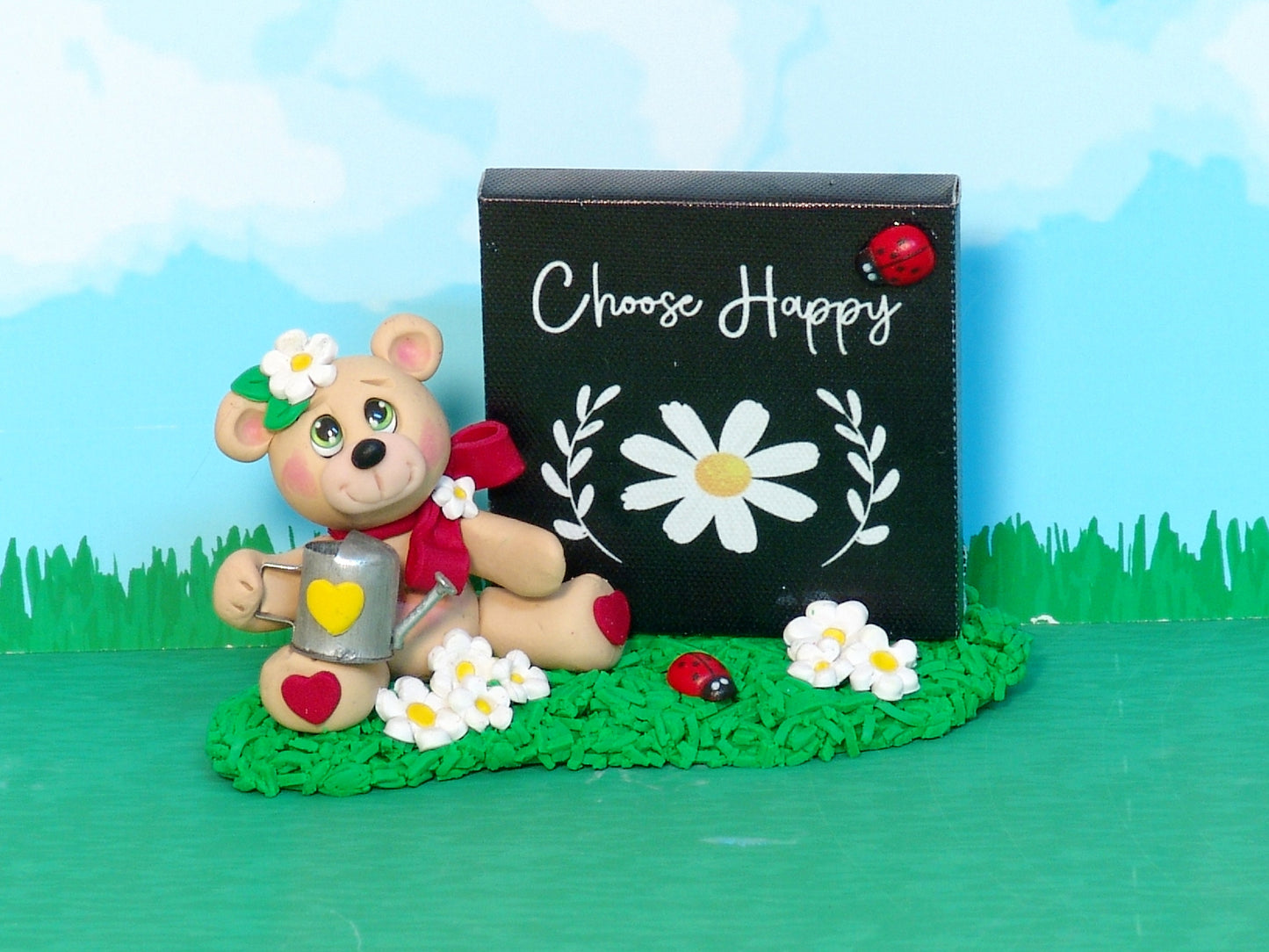 Happy Henry's Daisy Patch Collectible Bear with "Choose Happy" Canvas Plaque - Tiered Tray Decor